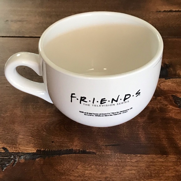 Central Perk Jumbo Coffee ☕️ Mug-NWOT - Picture 3 of 3